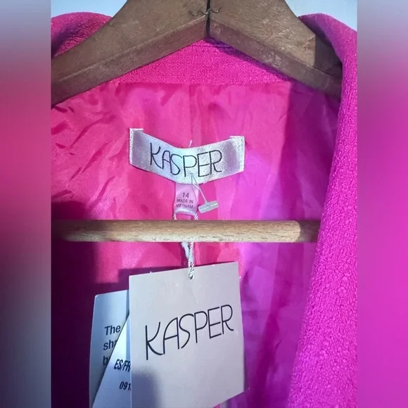 Kasper Faux Double Breasted Vibrant Pink Blazer Size 14 NWT Pink Perfection - Picture 4 of 11